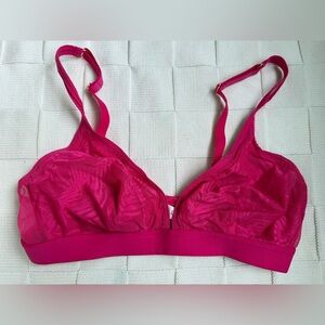 Lively Fuchsia Lace Bralette